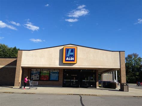 Aldis painesville  You’ll enhance the customer shopping experience by working collaboratively with the ALDI team and providing exceptional customer service